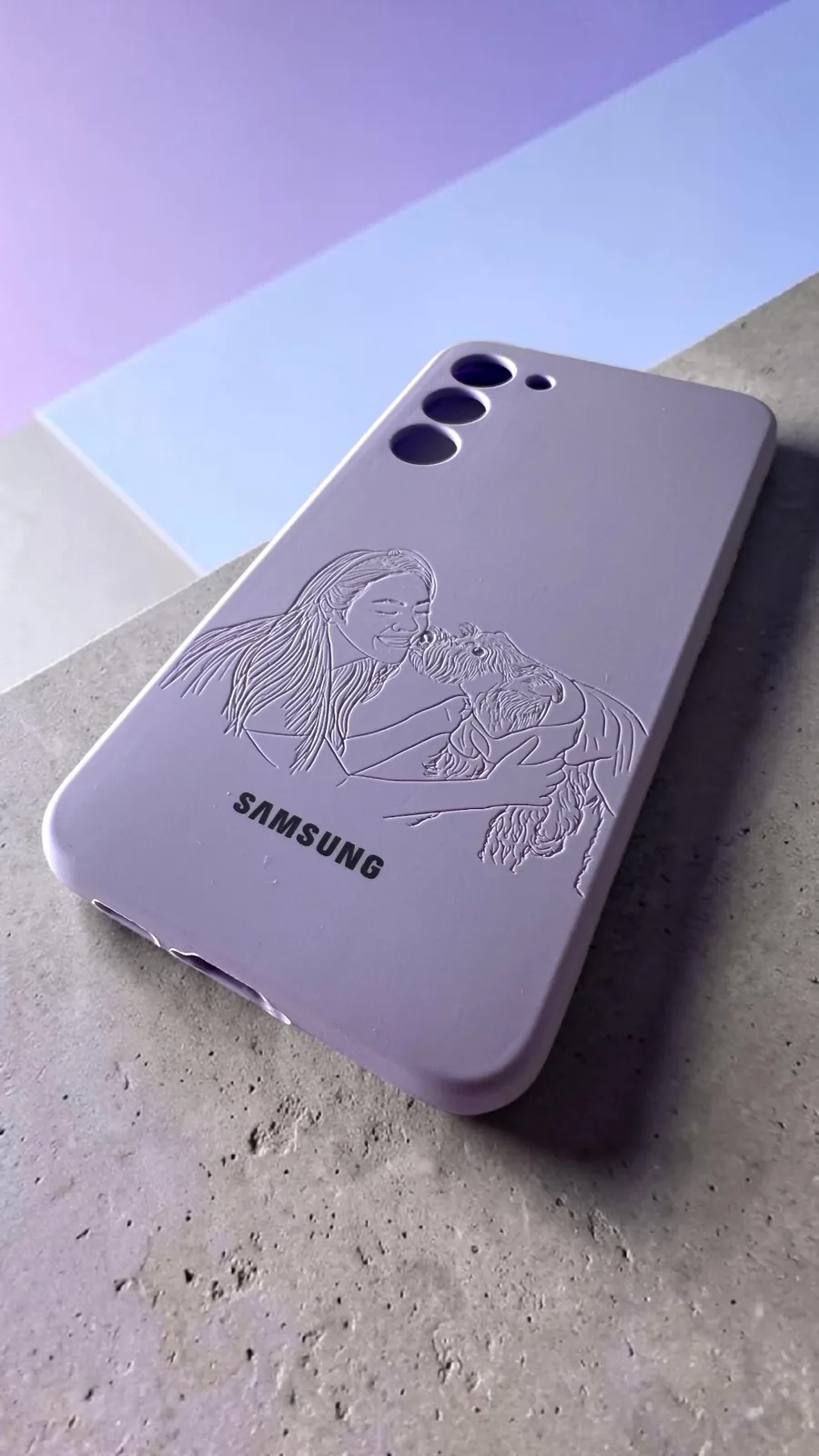 Case ARTEC con composición mixta personalizada